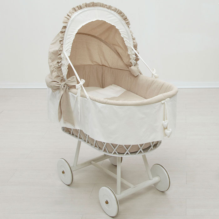 Tato Bassinet With Canopy