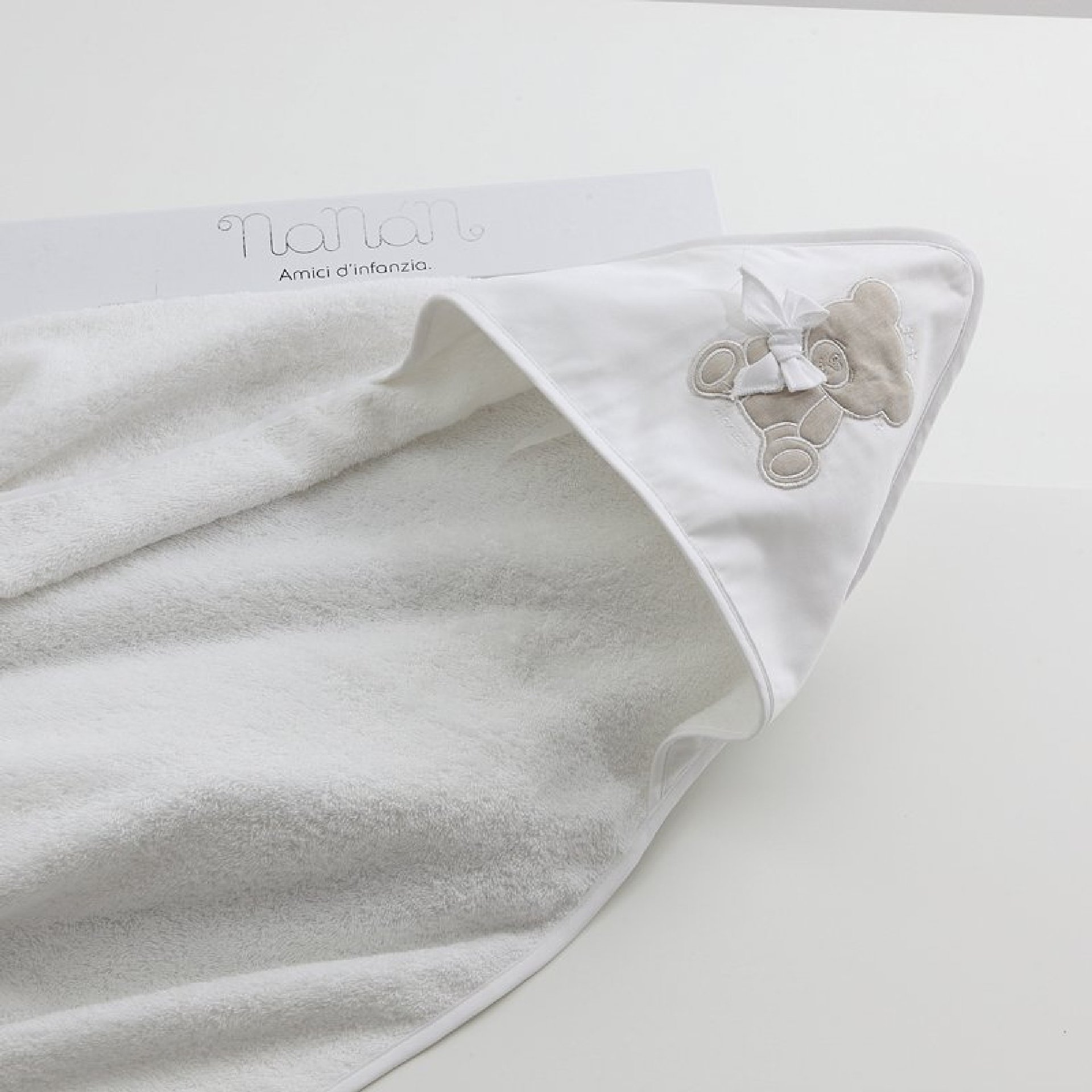 Coccolo Newborn Bathrobe