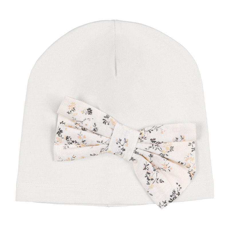 Off-white hat with bow