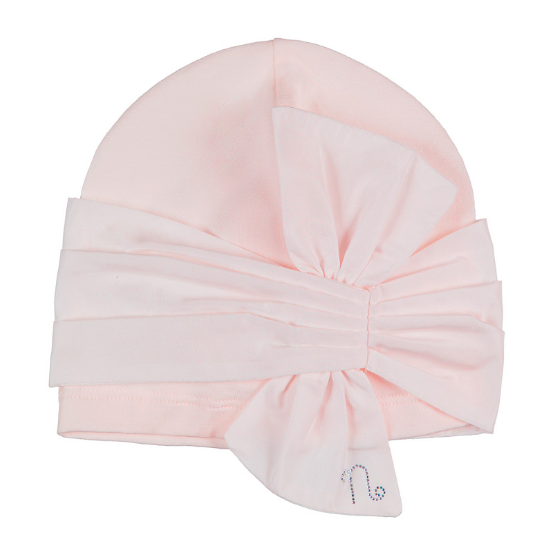 Pink hat with bow