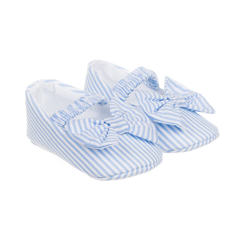 Shoes with light blue bow