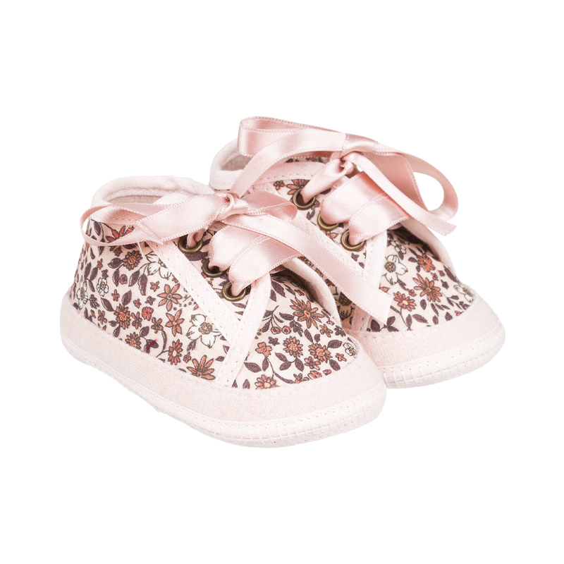 Sneakers With Ribbon